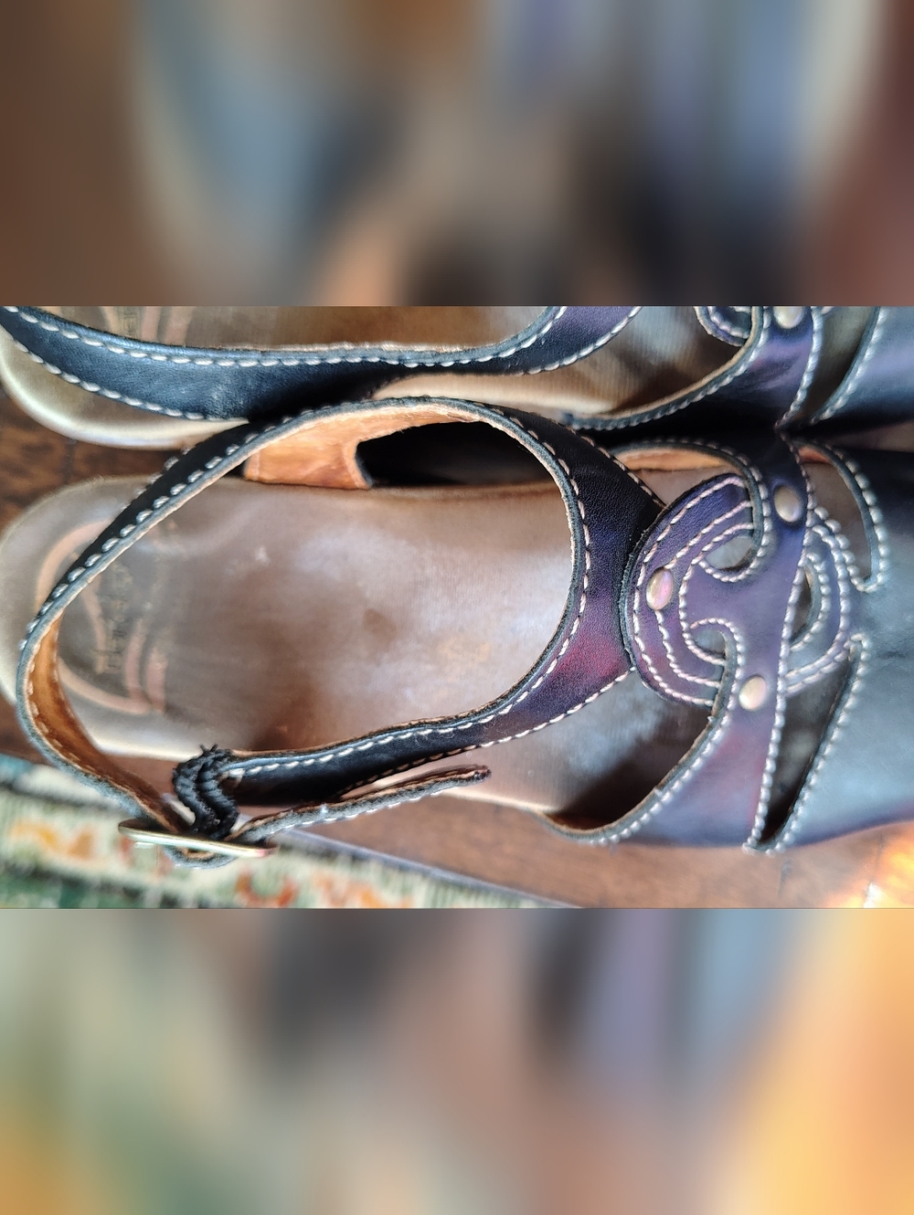 Dansko Black Leather Open Toe Platform Clogs/Sandals with Wood-Effect Sole - Picture 12 of 16